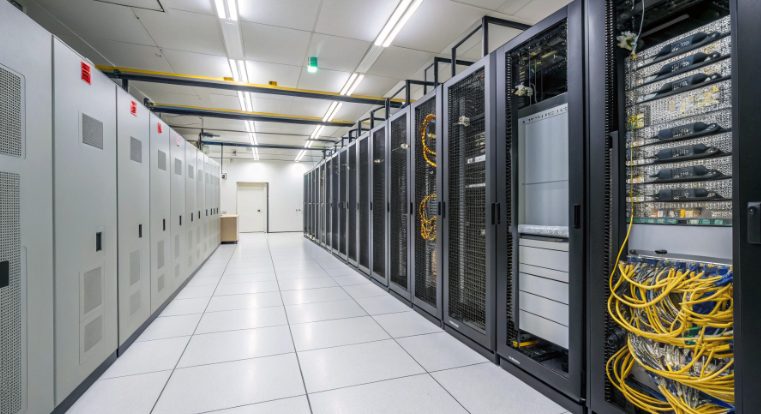 适用于下一代通信技术的日本服务器基础设施