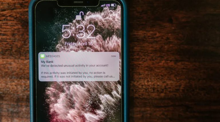 CDN带宽告警配置全流程 含服务商选择与阈值设置要点 CDN带宽告警配置全流程 含服务商选择与阈值设置要点