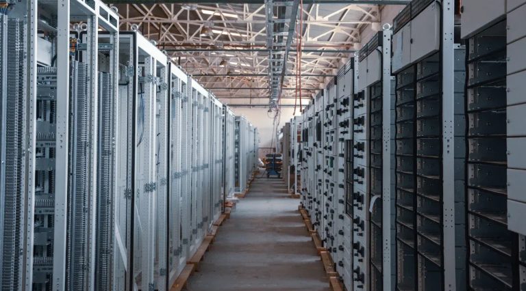 Server computing power and data center for AI agents