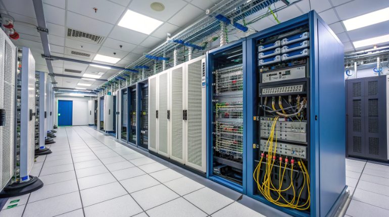 面向Gemini API低延迟优化的香港服务器网络流程图 面向Gemini API低延迟优化的香港服务器网络流程图